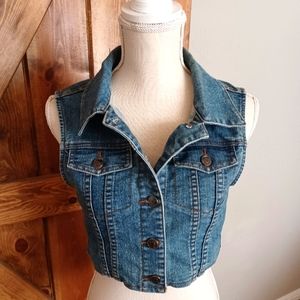 Denim crop vest